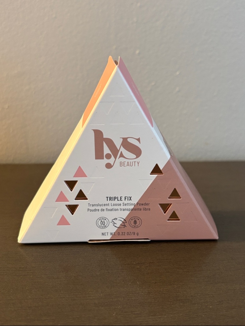 l.y.s BEAUTY Triple Fix Translucent Loose Setting Powder - Pink